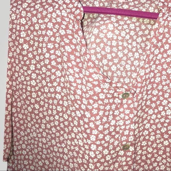 16 P.S. LOVE - MAUVE Ditsy Floral Button-down Blouse - Picture 4 of 4